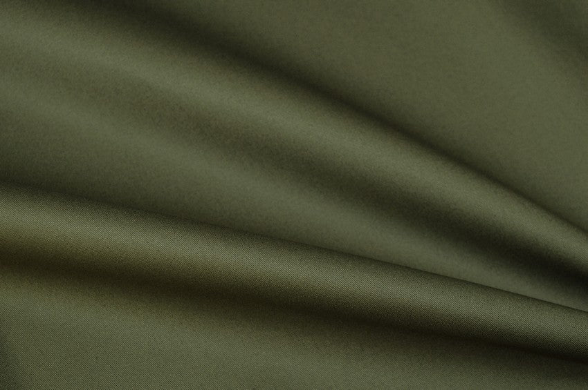 tessuto gabardine di cotone verde militare per realizzare il giacchino milly corto 